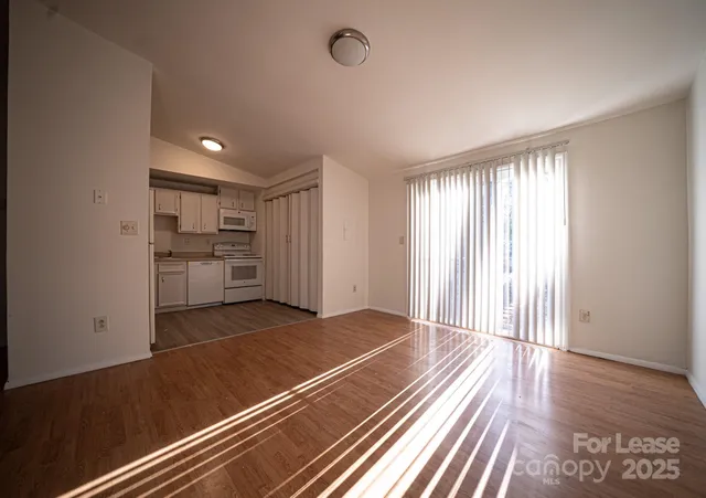 $1,650 | 5423 Jaslie Lane, Charlotte, NC 28227