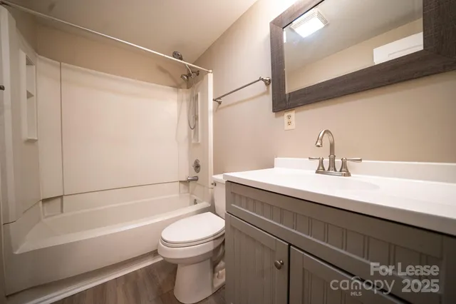 $1,650 | 5423 Jaslie Lane, Charlotte, NC 28227