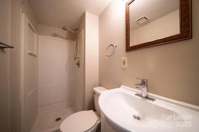 $1,650 | 5423 Jaslie Lane, Charlotte, NC 28227