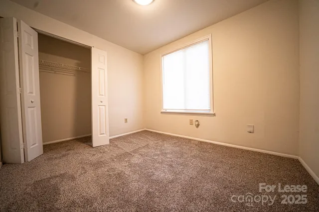 $1,650 | 5423 Jaslie Lane, Charlotte, NC 28227