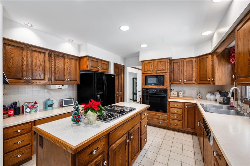 135 Cedar Ridge Butler, PA 16001 - Photo 16 of 44 Gallery Image 16