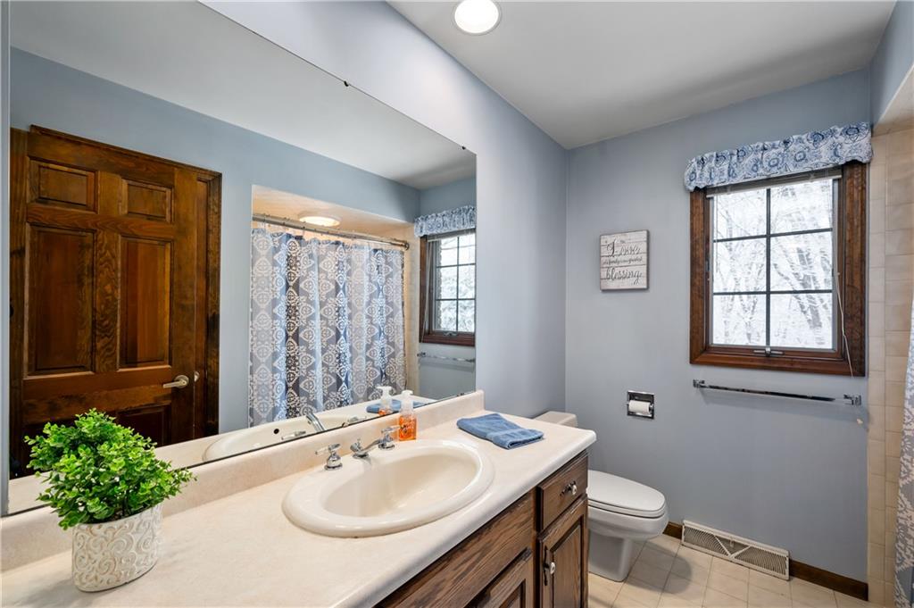 135 Cedar Ridge Butler, PA 16001 - Photo 27 of 44 Gallery Image 27