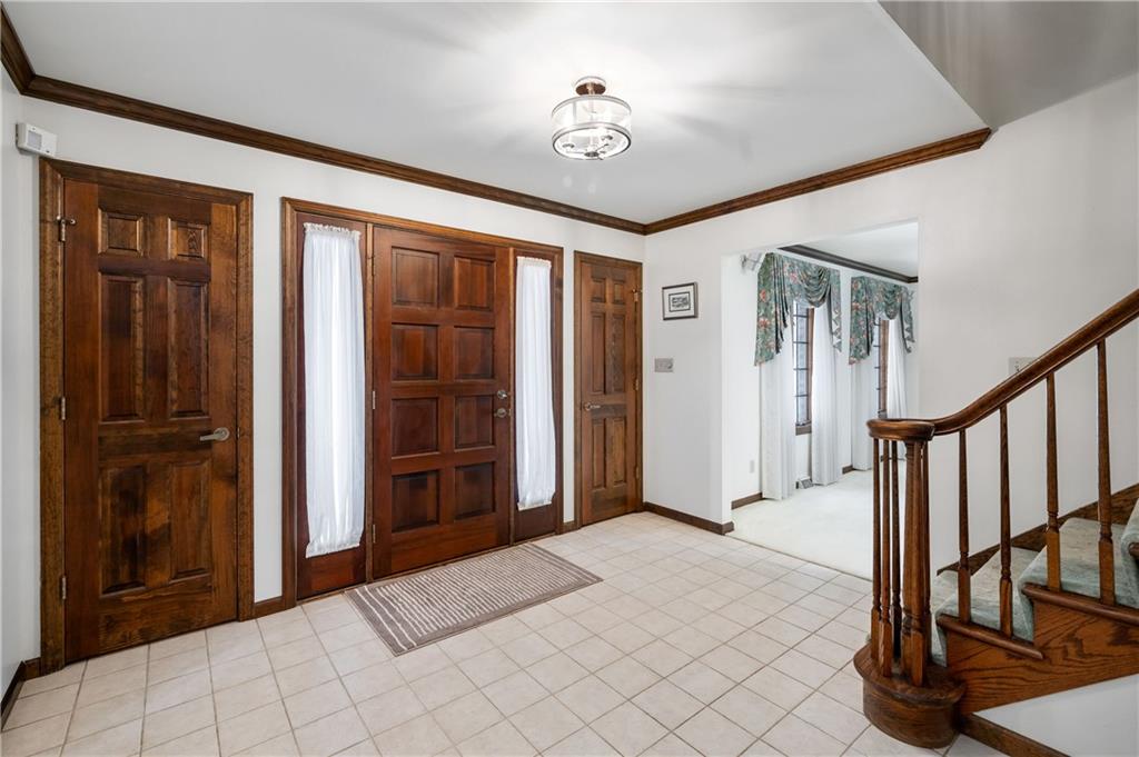 135 Cedar Ridge Butler, PA 16001 - Photo 7 of 44 Gallery Image 7