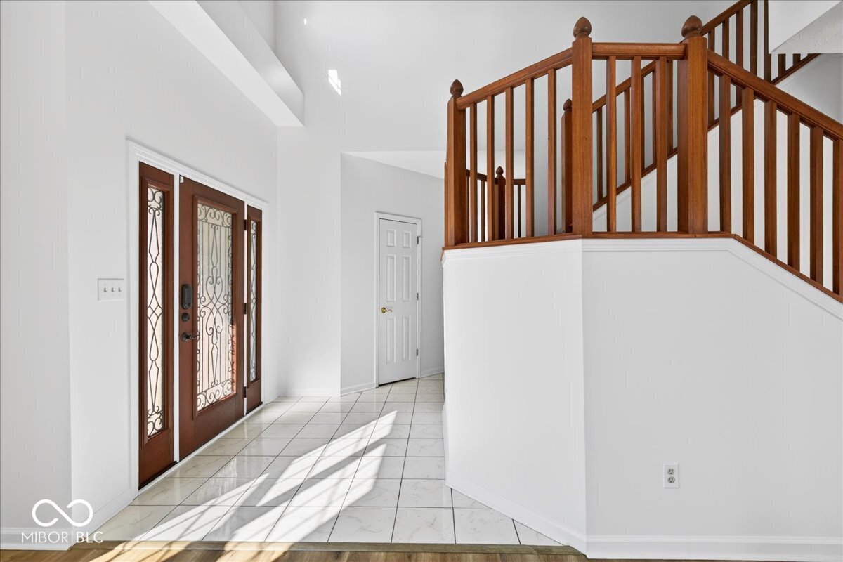 5657 Rundle Court Indianapolis, IN 46220 - Photo 13 of 36