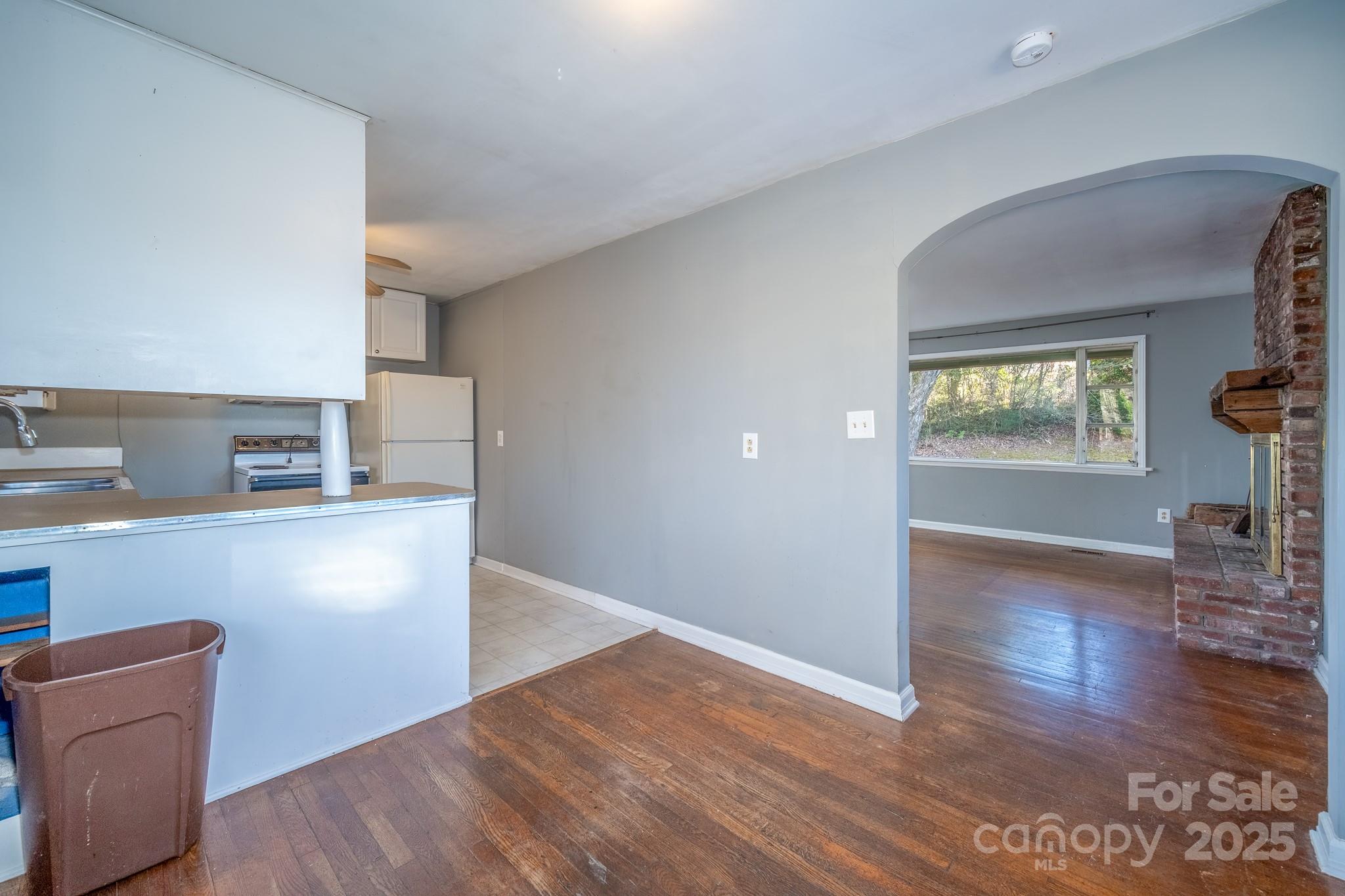 433 Osborne Road Brevard, NC 28712 - Photo 11 of 36