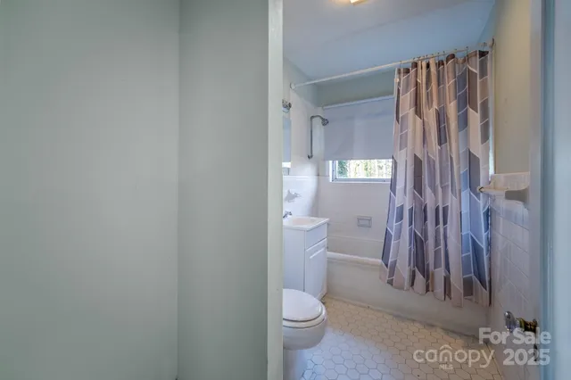 $386,000 | 433 Osborne Road, Brevard, NC 28712