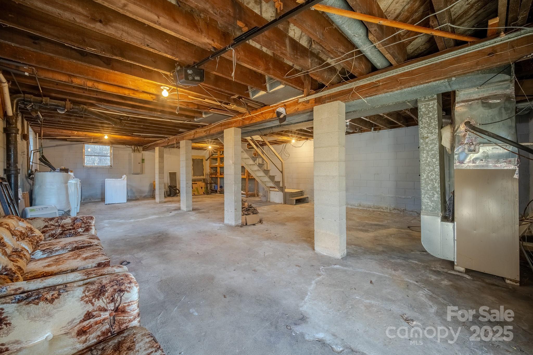 433 Osborne Road Brevard, NC 28712 - Photo 23 of 36