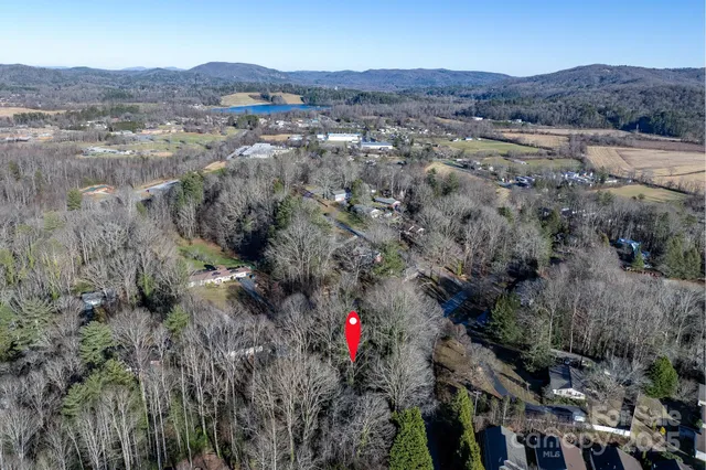 $386,000 | 433 Osborne Road, Brevard, NC 28712