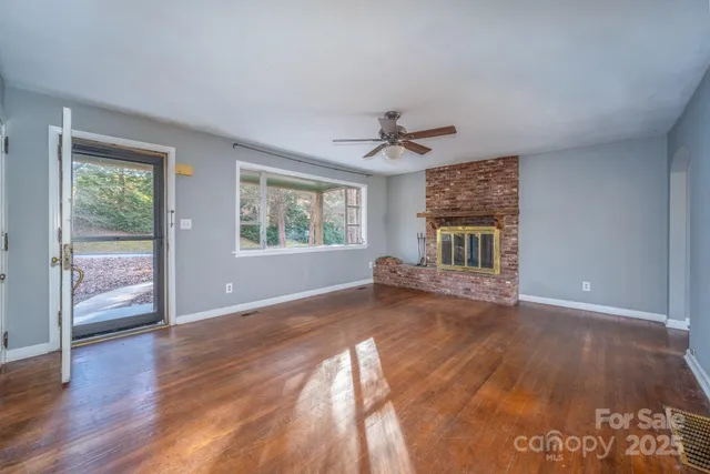 $386,000 | 433 Osborne Road, Brevard, NC 28712