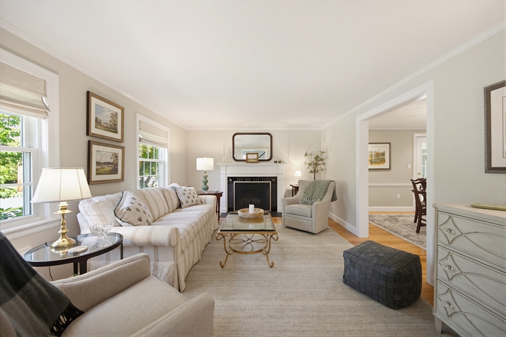 15 Lancaster Road Needham, MA 02492 - Photo 7 of 26