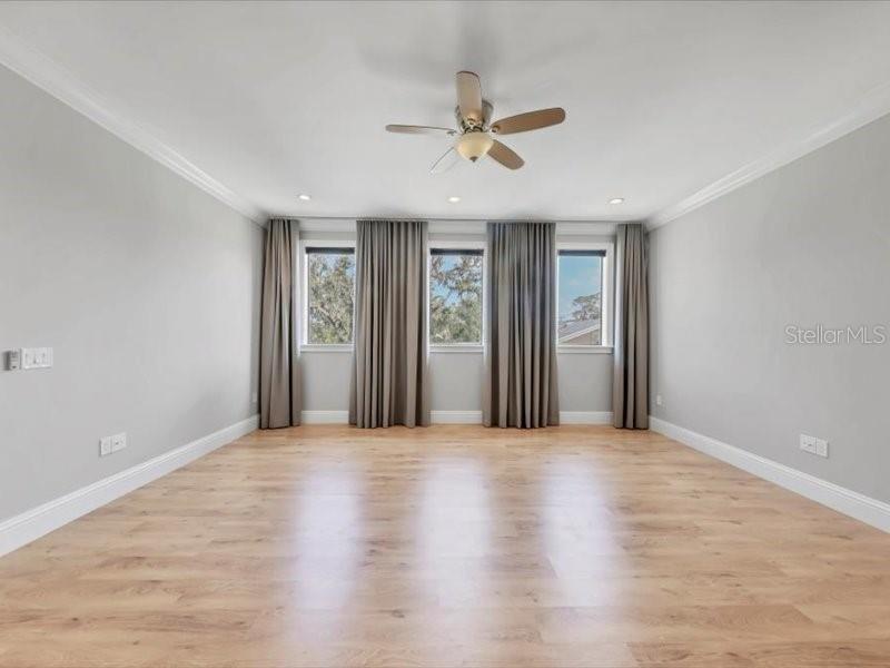 4112 Swift Road Sarasota, FL 34231 - Photo 17 of 41 a view of an empty room with a window