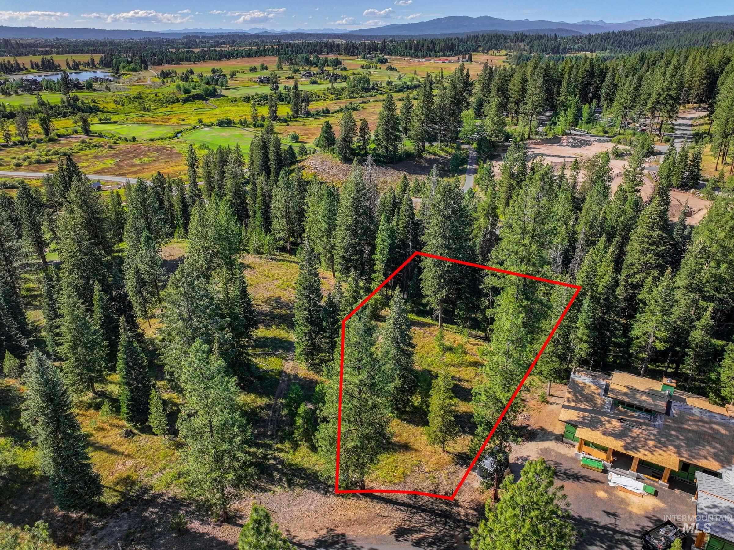 20 Vernon Court McCall, ID 83638 - Photo 23 of 30 Aerial view of property's location with property boundaries highlighted
