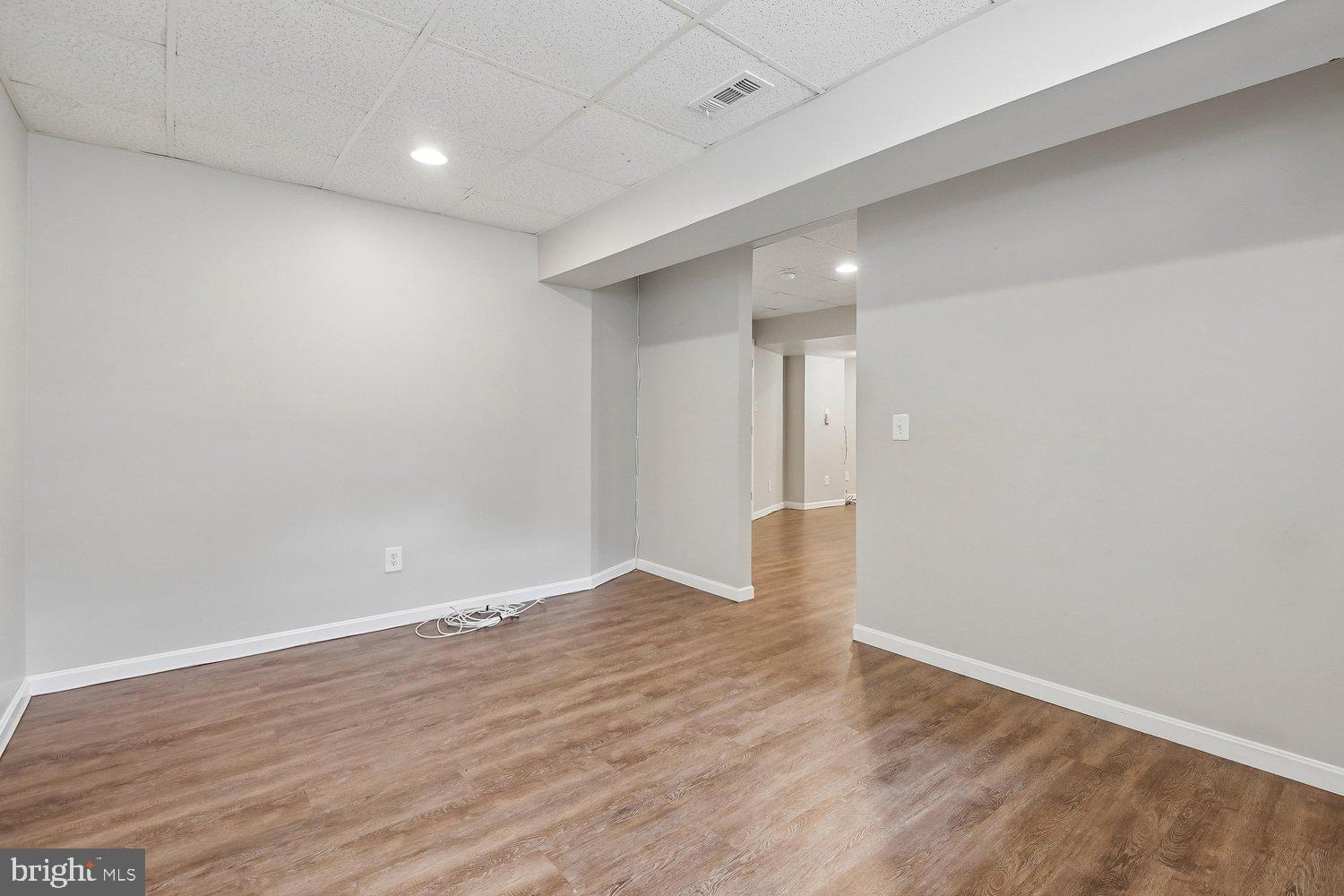 3225 Homewood Road Davidsonville, MD 21035 - Photo 27 of 39 Den-Guest room