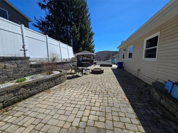 $275,000 | 33 Lanesboro Street, Binghamton, NY 13903