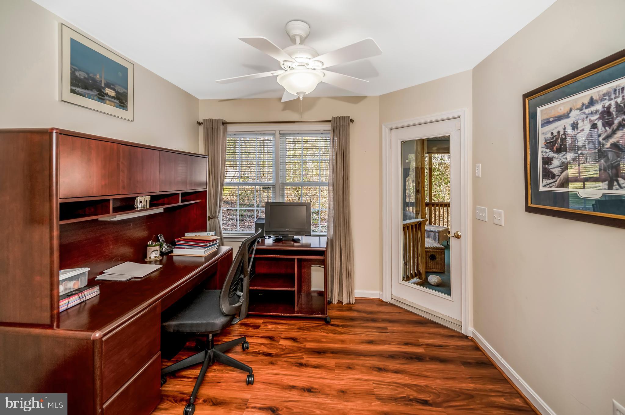 206 Battlefield Road Locust Grove, VA 22508 - Photo 23 of 45 Sitting area or office, flex space off of primary