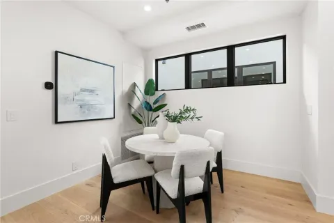 $3,500,000 | 303 Fernleaf Avenue, Corona del Mar, CA 92625