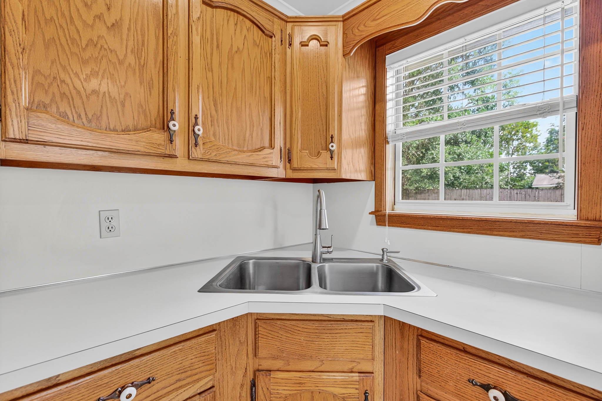 51 Godwin Drive Atmore, AL 36502 - Photo 19 of 60 Kitchen