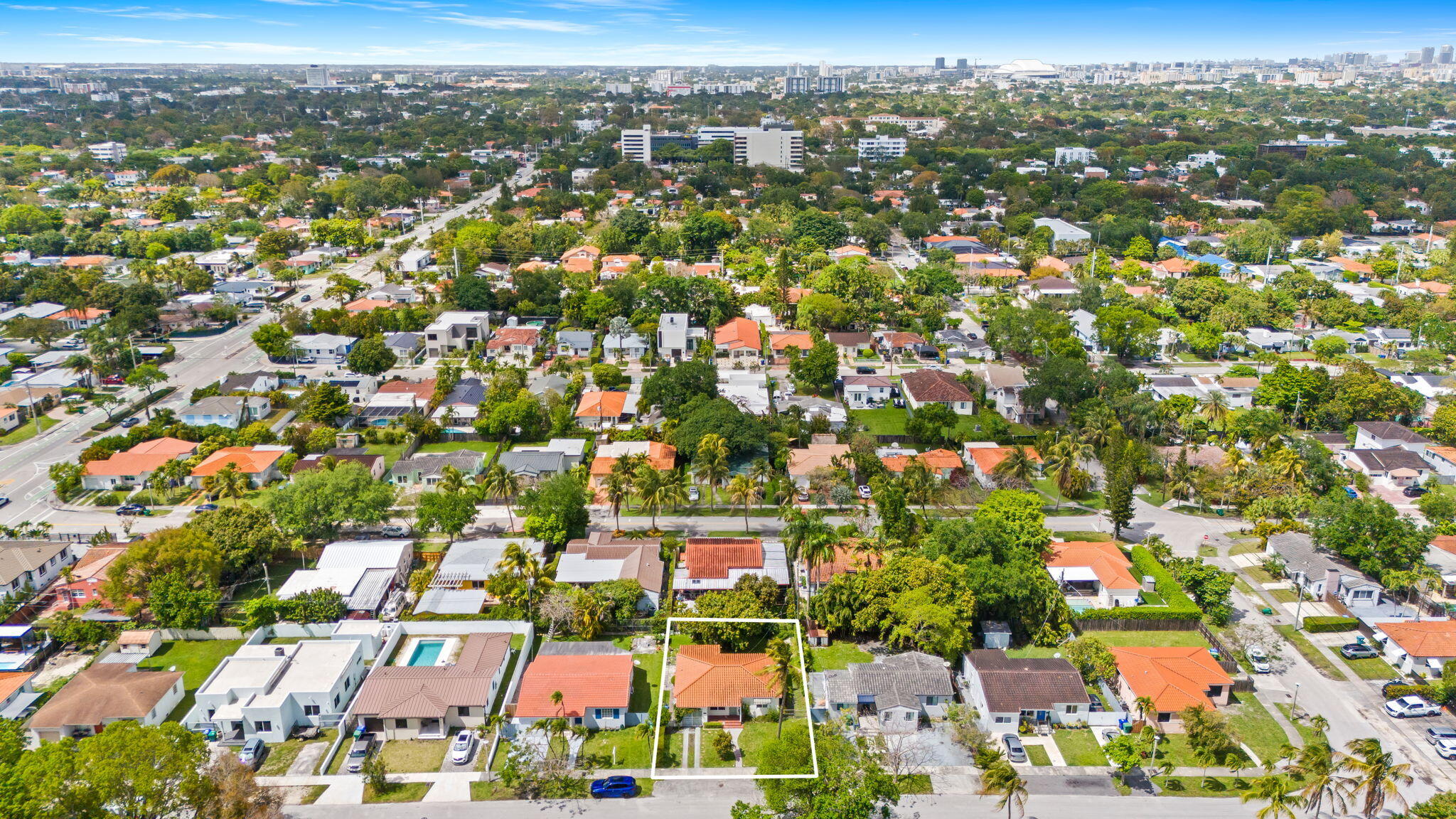 2135 Southwest 26th Street Miami, FL 33133 - Photo 19 of 26 5-web-or-mls-DJI_20260410151331_0637_D