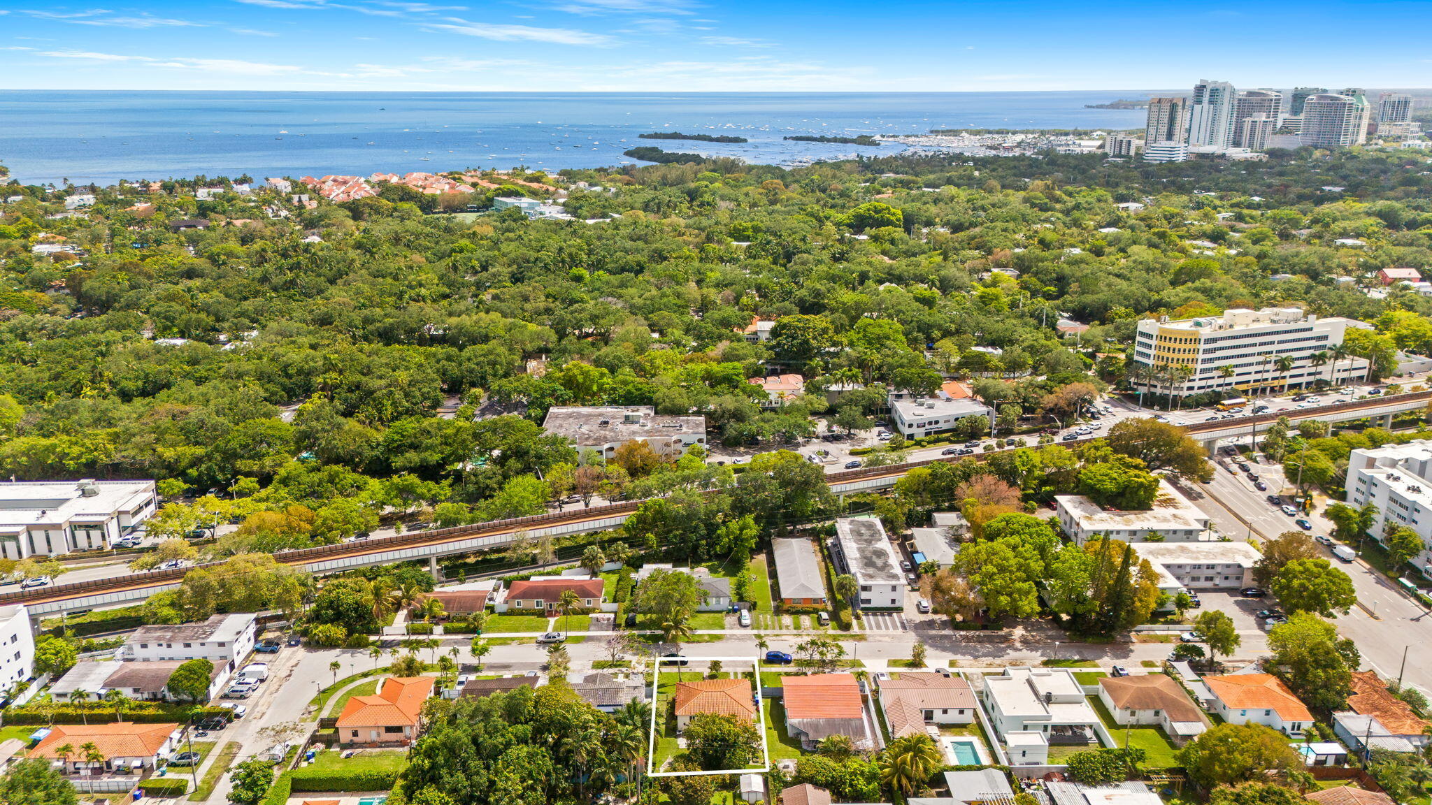 2135 Southwest 26th Street Miami, FL 33133 - Photo 20 of 26 3-web-or-mls-DJI_20260410151152_0625_D