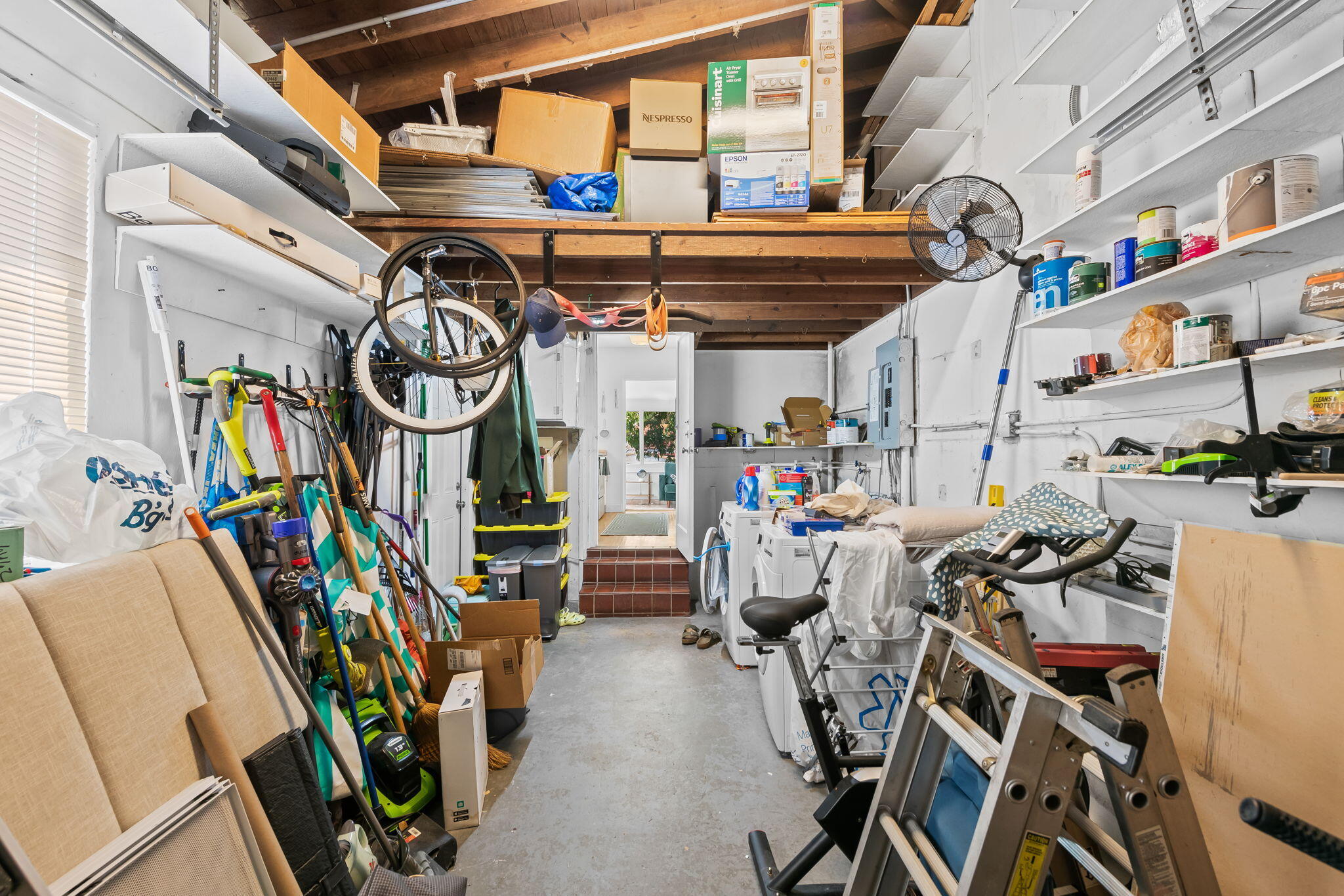 2135 Southwest 26th Street Miami, FL 33133 - Photo 23 of 26 23-web-or-mls-DSC_0897