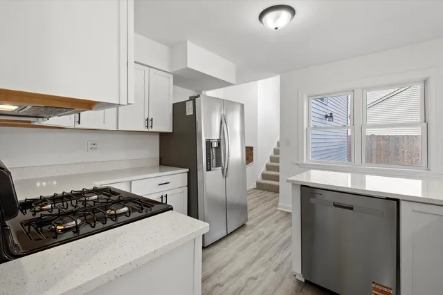 $344,900 | 33448 North Greentree Road, Grayslake, IL 60030