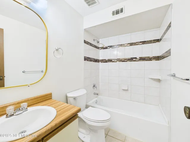 $215,000 | 2984 Songbird Drive, Jacksonville, FL 32233