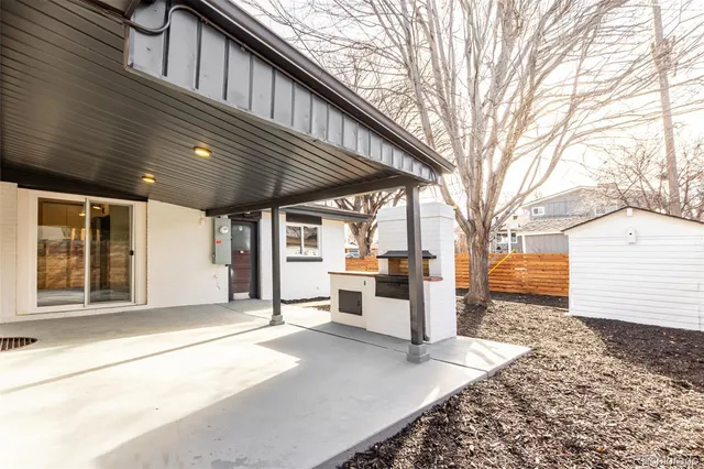 $779,000 | 8900 West 57th Avenue, Arvada, CO 80002