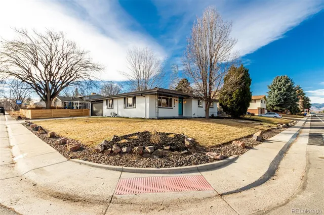 $779,000 | 8900 West 57th Avenue, Arvada, CO 80002