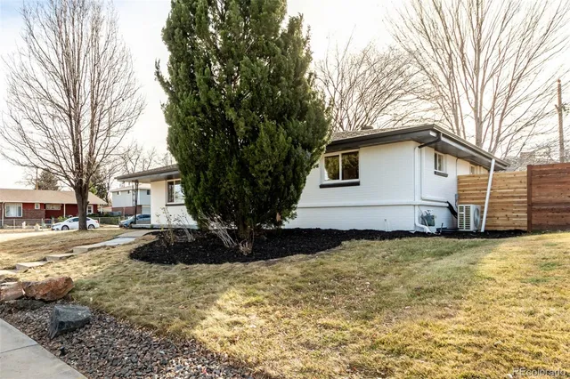 $779,000 | 8900 West 57th Avenue, Arvada, CO 80002