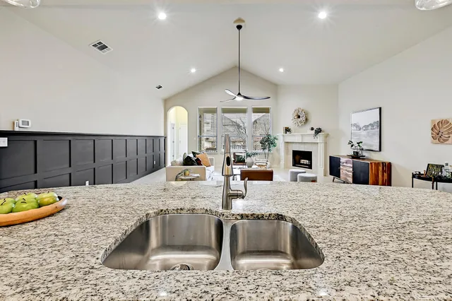 $565,000 | 940 Purple Moor Pass, Leander, TX 78641