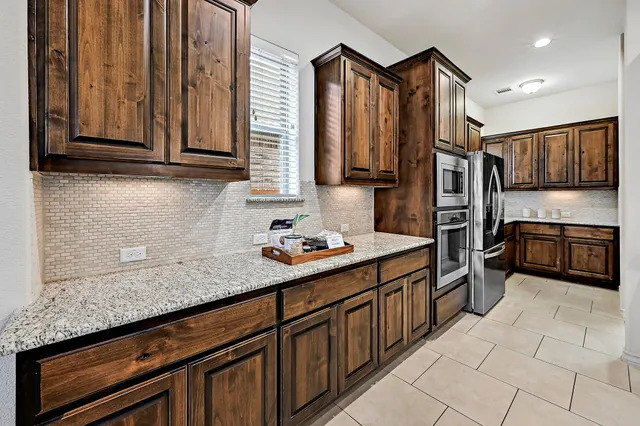 $565,000 | 940 Purple Moor Pass, Leander, TX 78641