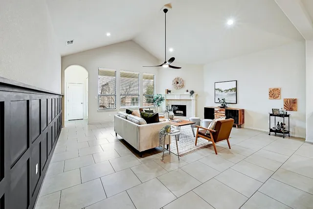 $565,000 | 940 Purple Moor Pass, Leander, TX 78641