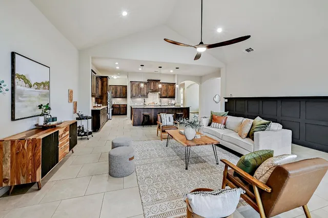 $565,000 | 940 Purple Moor Pass, Leander, TX 78641