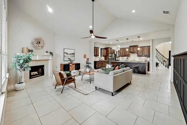 $565,000 | 940 Purple Moor Pass, Leander, TX 78641