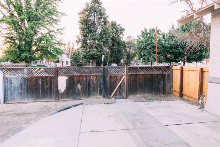 803 J Street Reedley, CA 93654 - Photo 29 of 29
