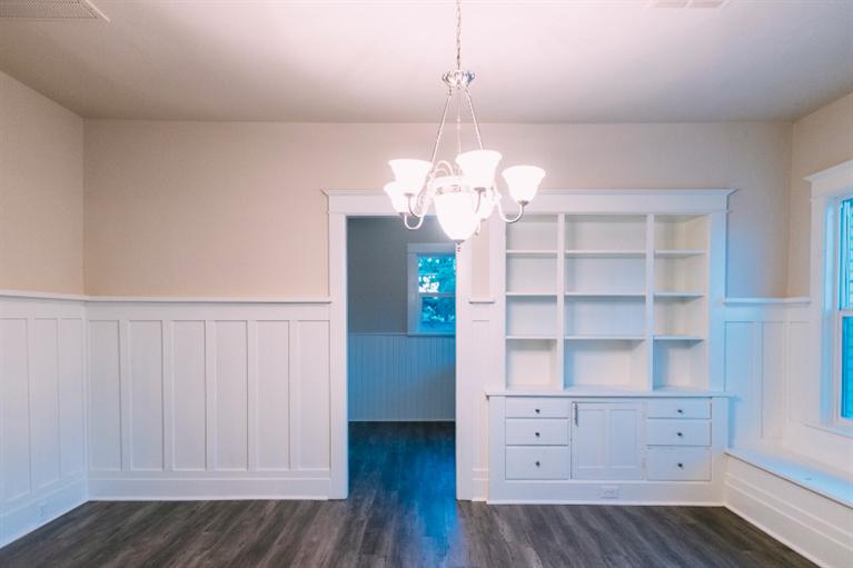 803 J Street Reedley, CA 93654 - Photo 7 of 29