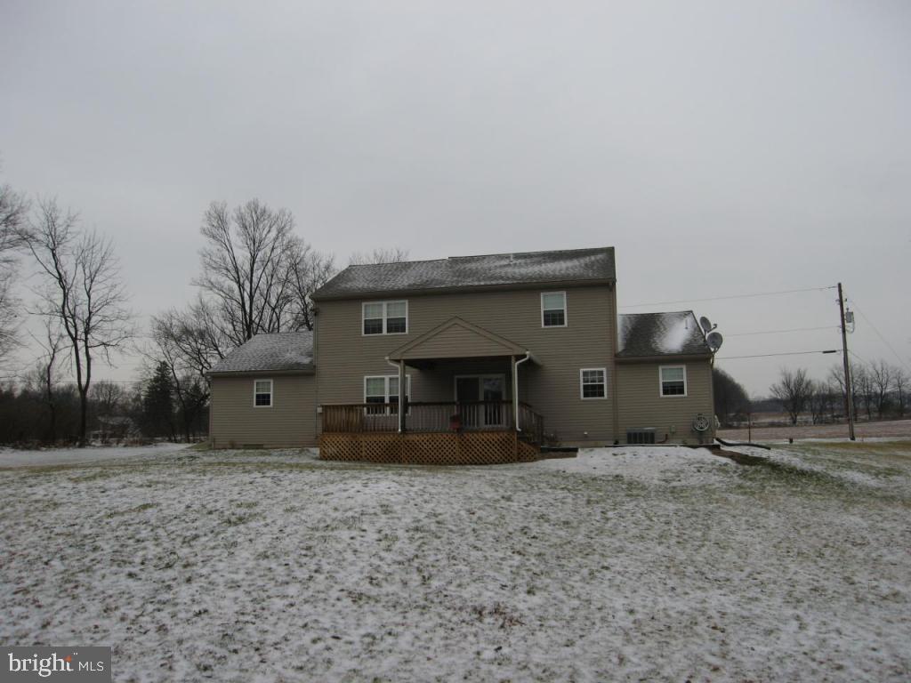 1671 Depot Road Marietta, PA 17547 - Photo 16 of 25 Gallery Image 16