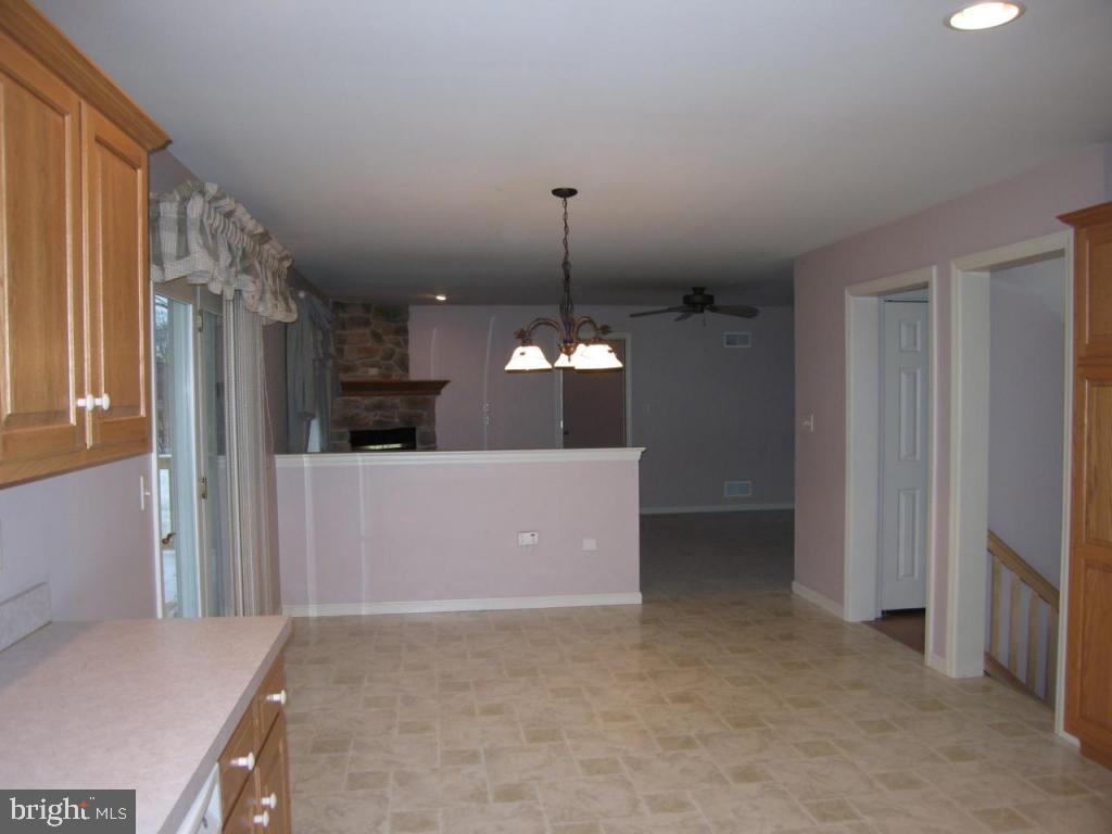 1671 Depot Road Marietta, PA 17547 - Photo 7 of 25 Gallery Image 7