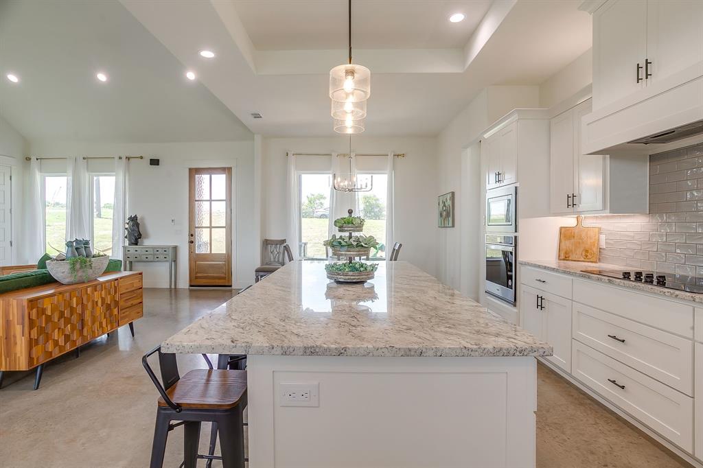 1048 Agnes Street North Springtown, TX 76082 - Photo 16 of 37