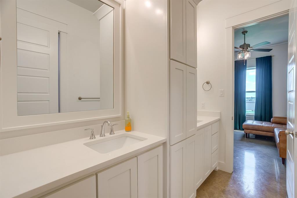 1048 Agnes Street North Springtown, TX 76082 - Photo 23 of 37