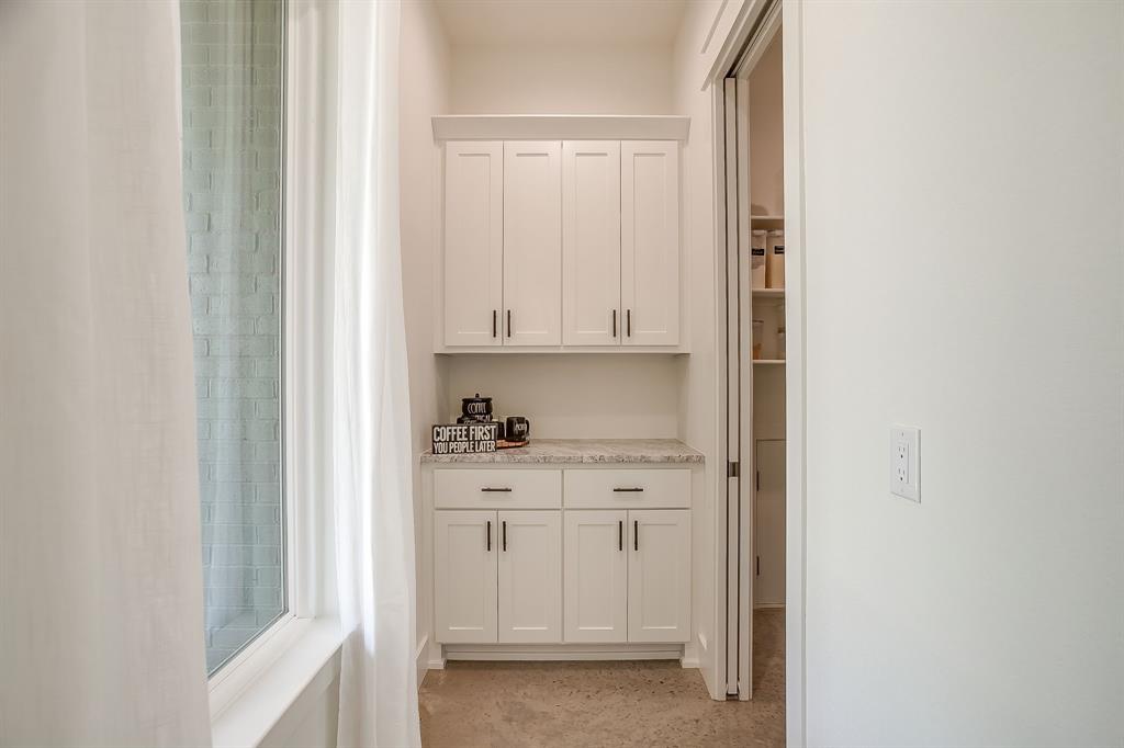 1048 Agnes Street North Springtown, TX 76082 - Photo 25 of 37