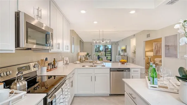 $3,400 | 12390 Wellen Golf Street, Unit 107, Venice, FL 34293