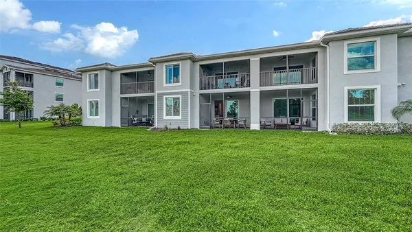 $3,400 | 12390 Wellen Golf Street, Unit 107, Venice, FL 34293