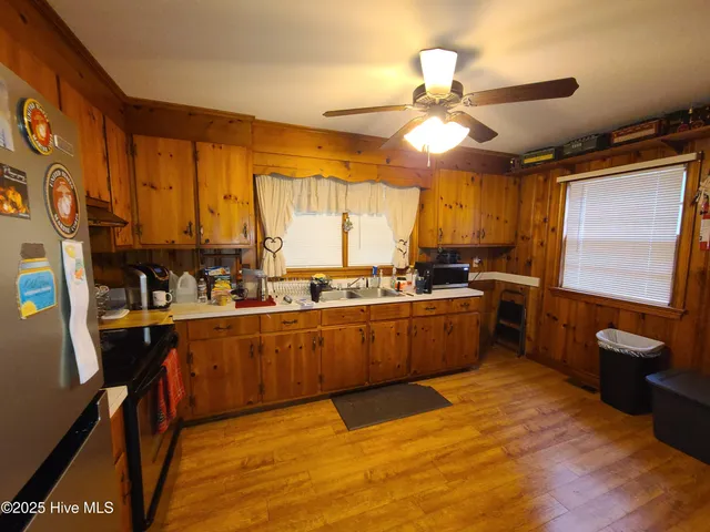 $214,900 | 255 East Pleasant Hill Road, Pink Hill, NC 28572