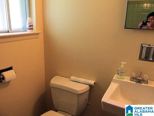 66 Turner Street Talladega, AL 35160 - Photo 12 of 17