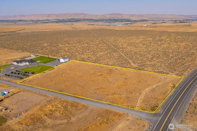 a view of an ocean and beach