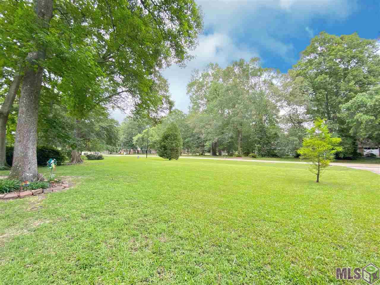 18053 Creek Hollow Road Baton Rouge, LA 70817 - Photo 3 of 47 Gallery Image 3