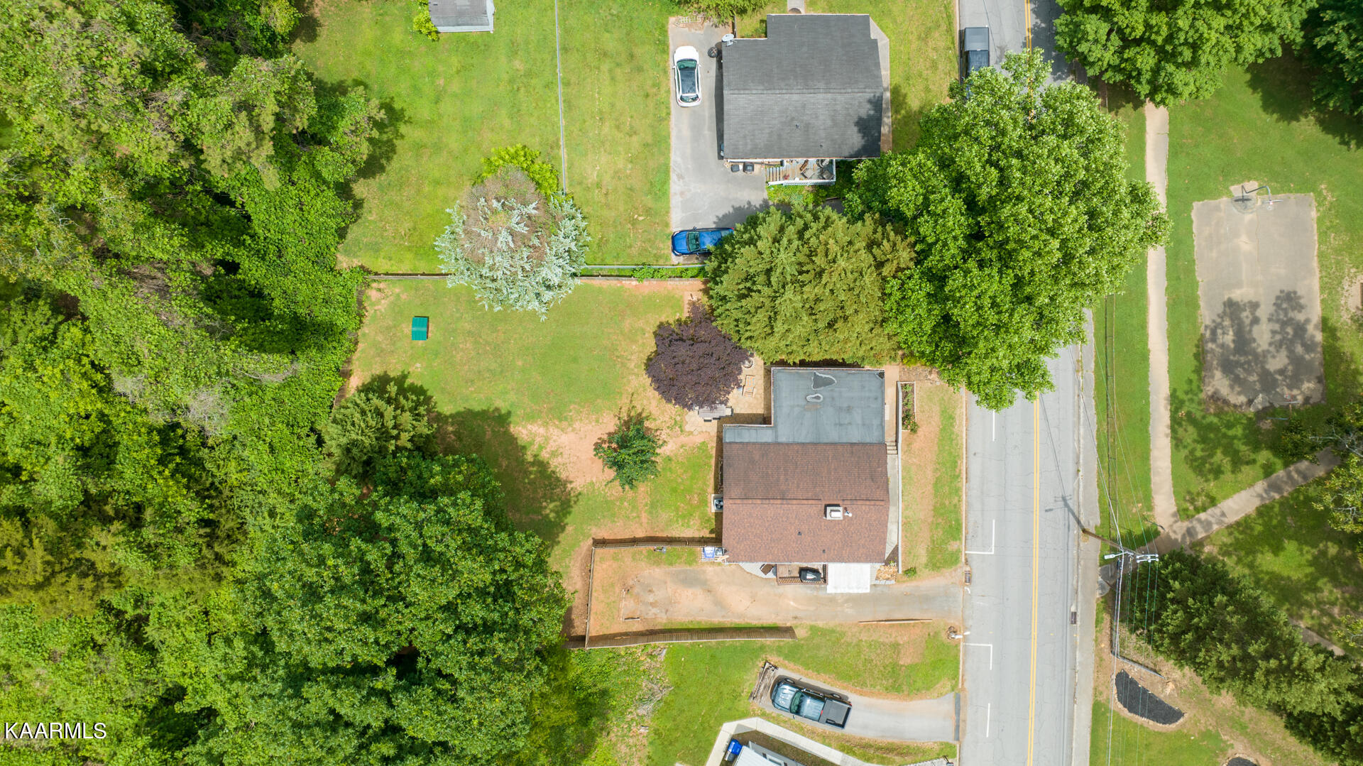 156 Outer Drive Oak Ridge, TN 37830 - Photo 23 of 24 DJI_0724-HDR-Edit