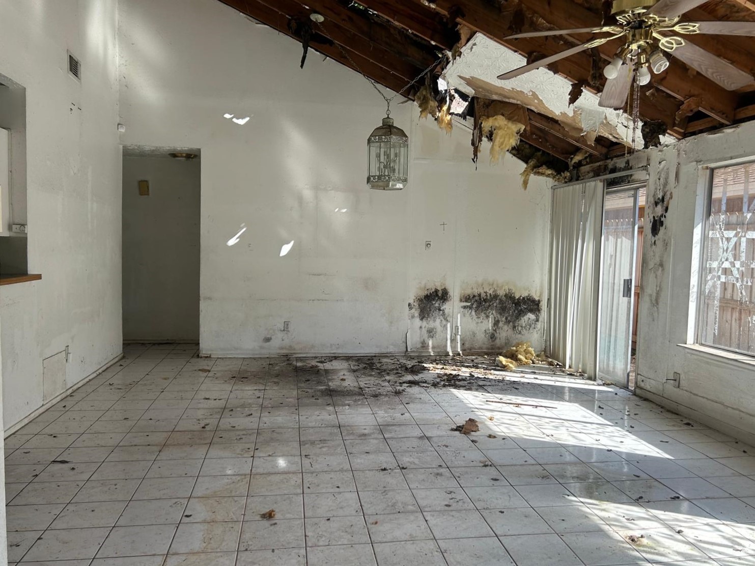 3838 Buckhurst Drive Houston, TX 77066 - Photo 7 of 21 a view of a house with a outdoor space