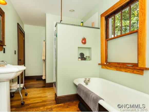 19 Dayton Road Asheville, NC 28804 - Photo 3 of 20 Gallery Image 3
